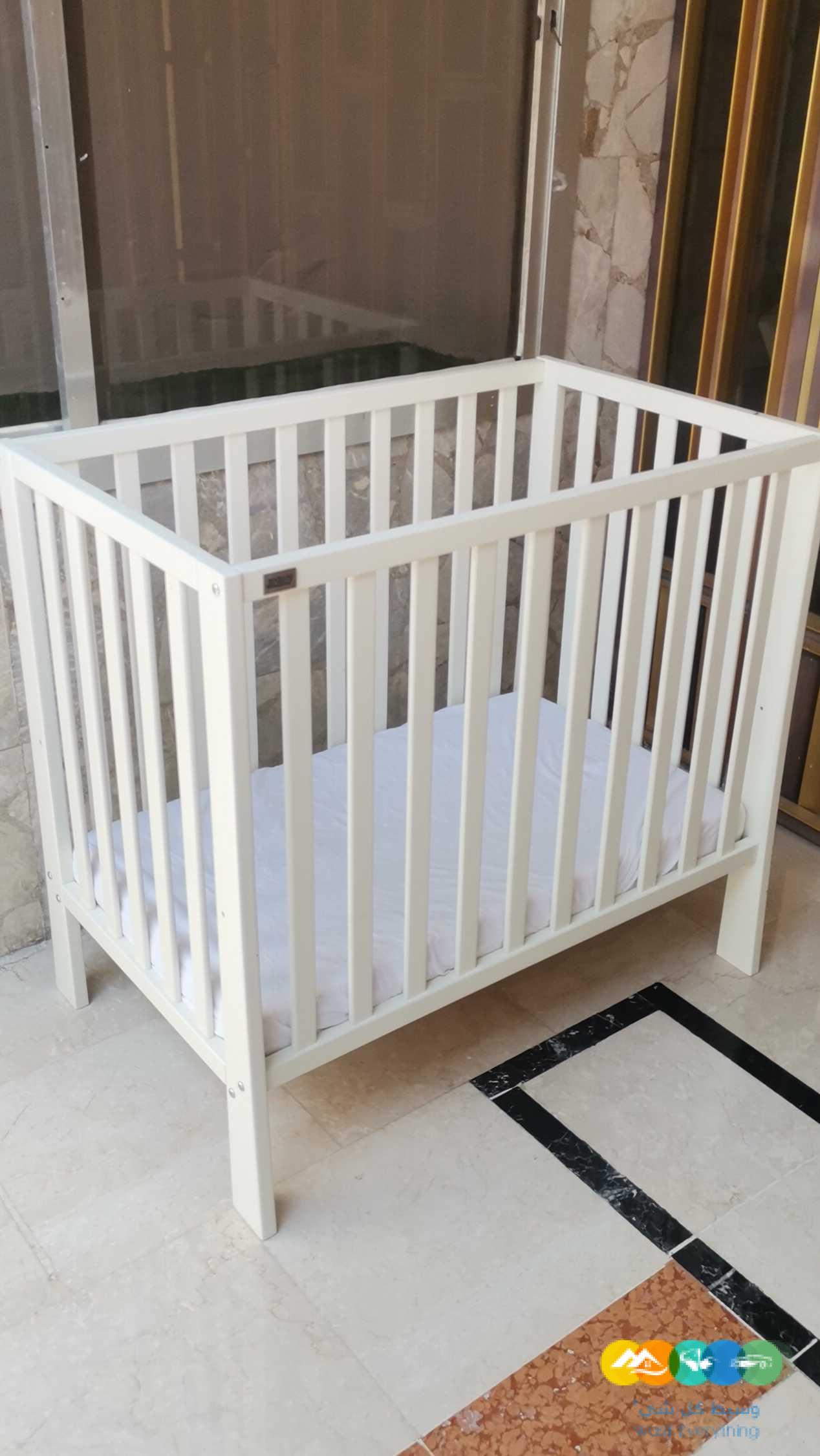 سرير اطفال معا مرتبة