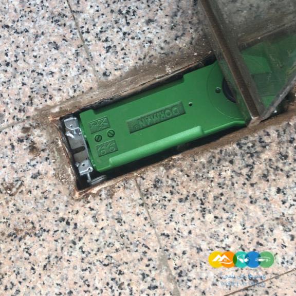 صيانه الابواب الزجاج السكريت وتركيب الزجاج في