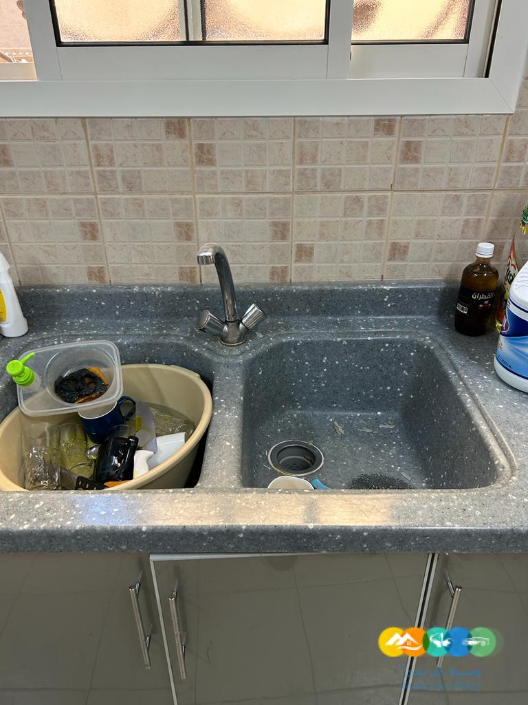 مطبخ مستعمل نظيف للبيع / تم البيع