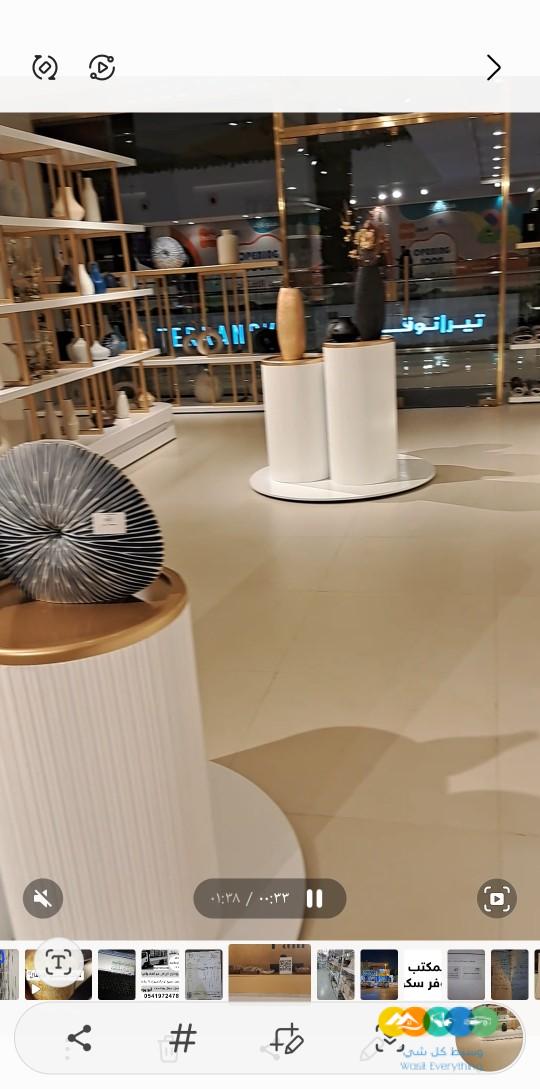 معرض فخم للايجار او التقبيل مول بارك أفنيو