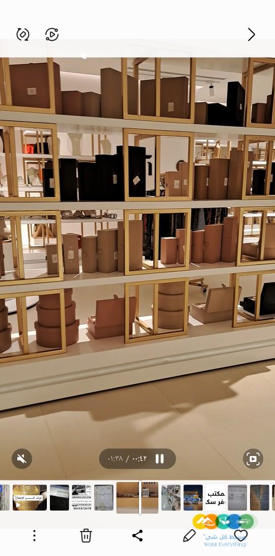 معرض فخم للايجار او التقبيل مول بارك أفنيو