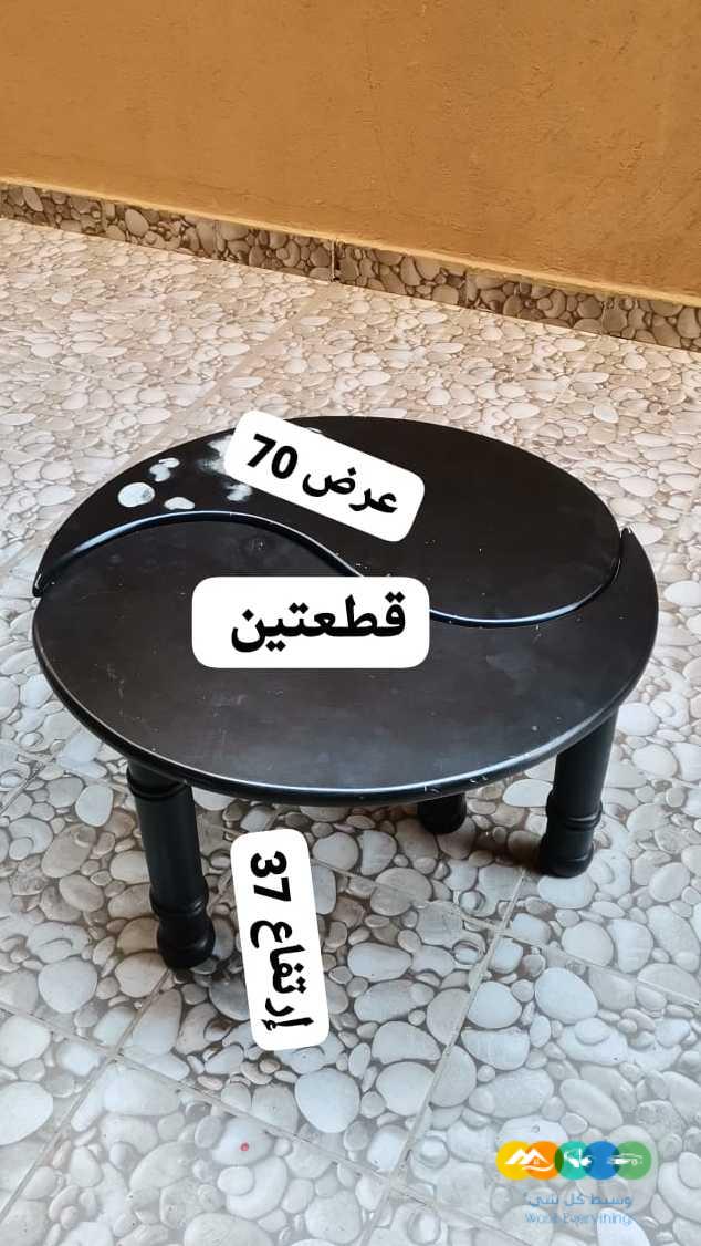 طاولات للبيع