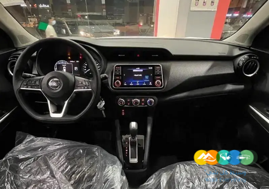 نيسان كيكس 1.6 نص فل sv 2023 كاش واقساط