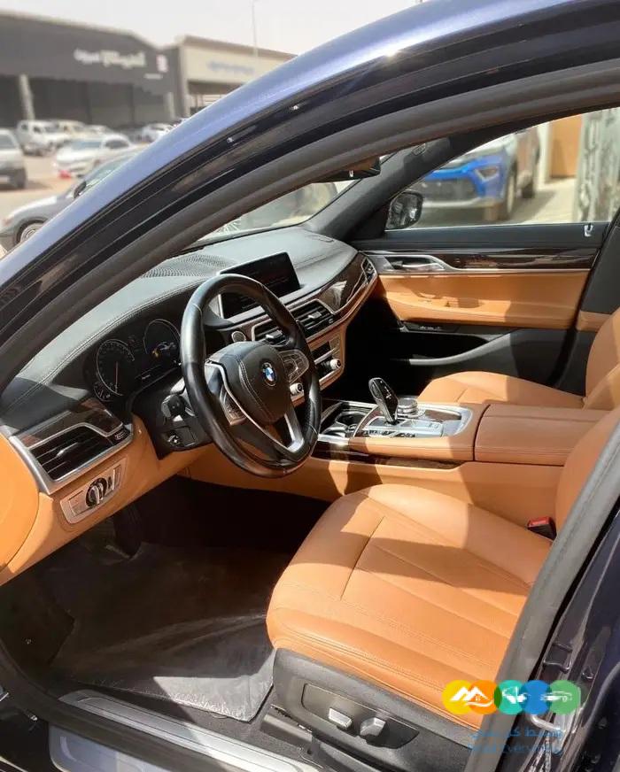 بي ام دبليو 730li موديل 2019