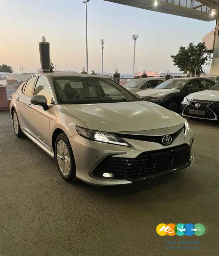 كامري GLE موديل 2024 بنزين اصفار