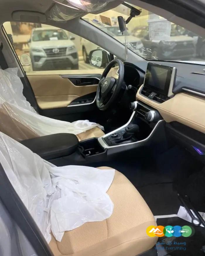 تويوتا راف فور استاندر بدون دبل هايبرد