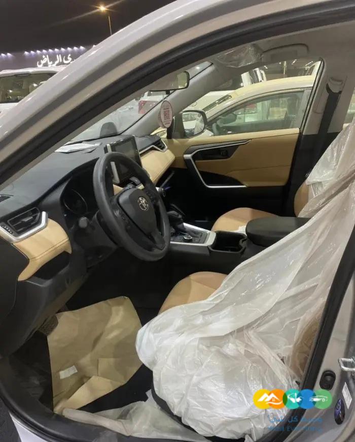 تويوتا راف فور استاندر بدون دبل هايبرد