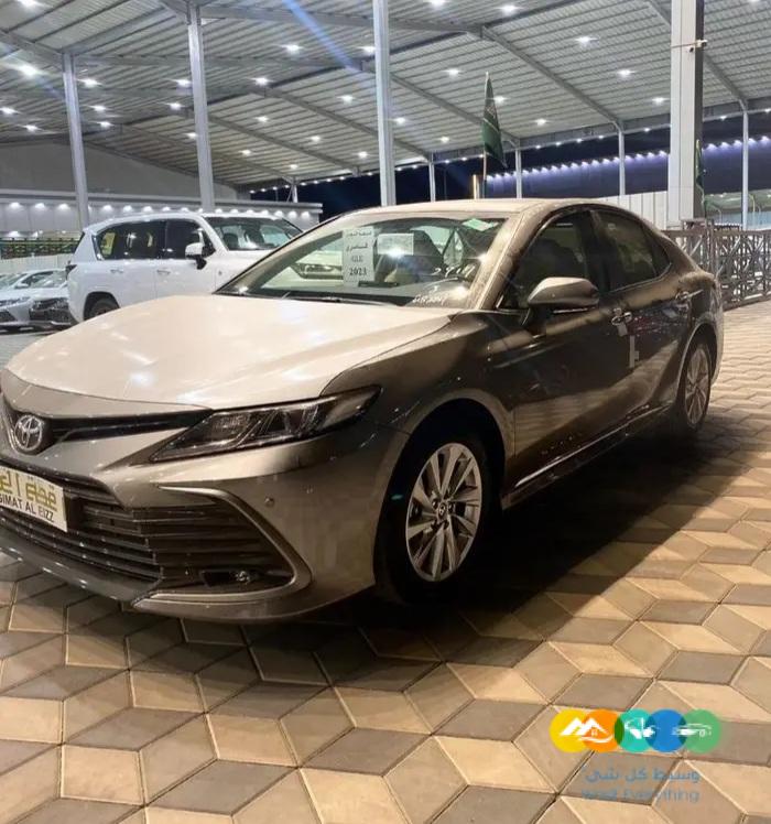 تويوتا كامري GLE بنزين 2023