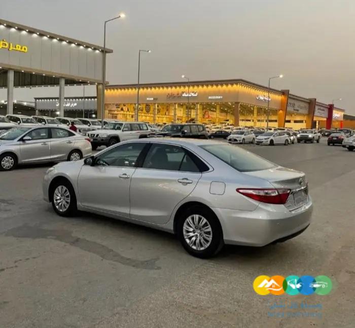 تويوتا كامري 2017