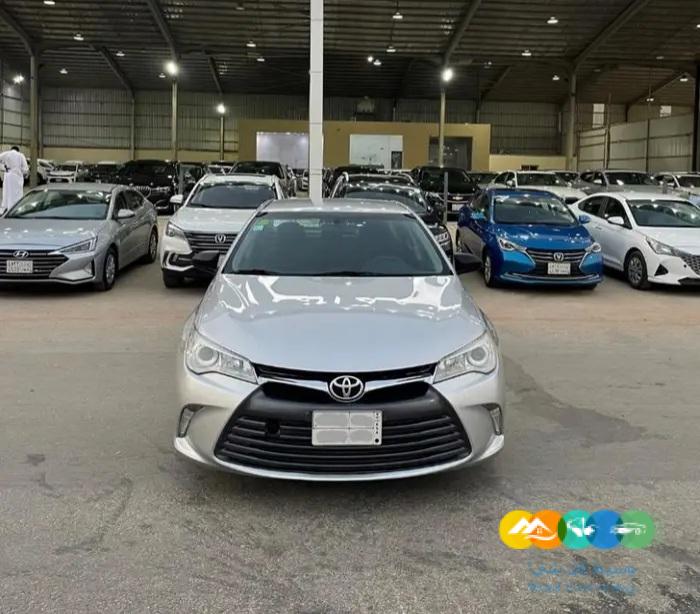 تويوتا كامري 2017