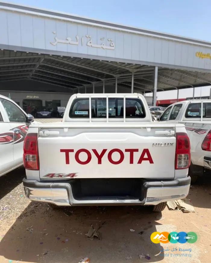 هايلكس 2023 فطيمي دفلك دبل ديزل