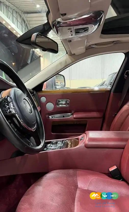 رولز رويس – قوست – 2010 – فل كامل / مباعة