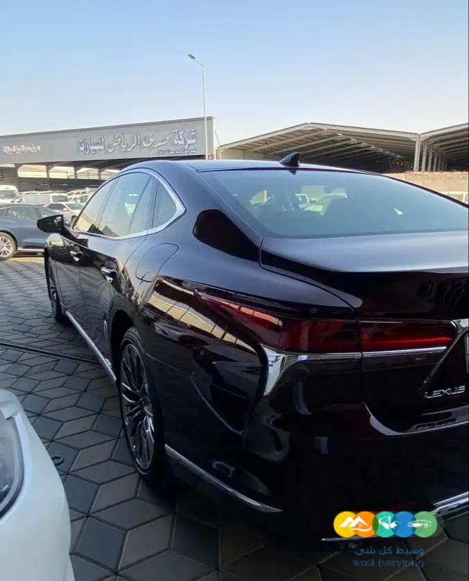 لكزس LA500h – سعودي 2020