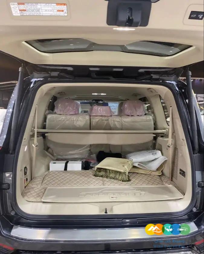 لاند كروزر GXR – 2023 – L3 – سعودي (( مباع ))