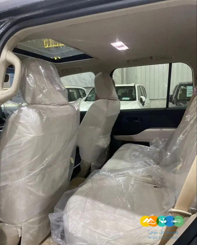 لاند كروزر GXR – 2023 – L3 – سعودي (( مباع ))