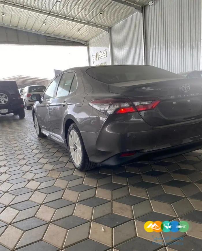 تويوتا كامري 2023 GLE فل كامل