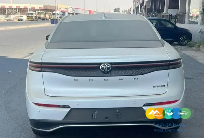 تويوتا كراون بريميوم عبداللطيف جميل 2023
