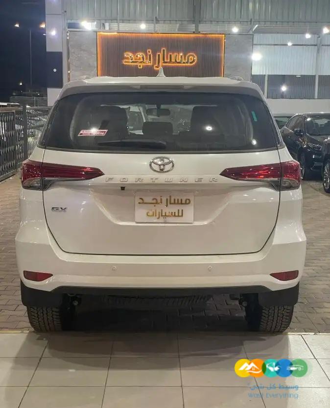 فورتشنر ديزل موديل 2023 (2.4محرك) (( مباعة ))