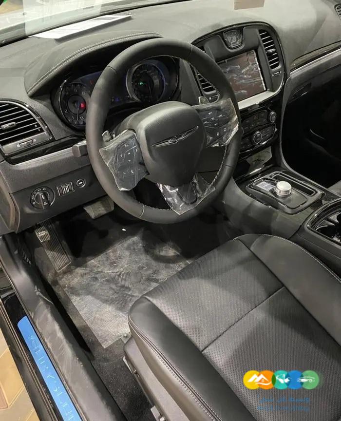 كرايزلر 300Sموديل 2022 فل رادار.سعودى