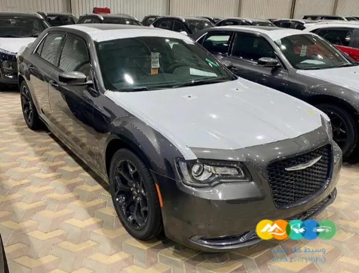 كرايزلر 300Sموديل 2022 فل رادار.سعودى