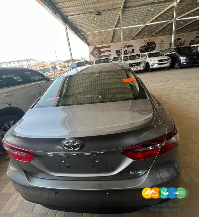 كامري GLE موديل 2024 بنزين اصفار