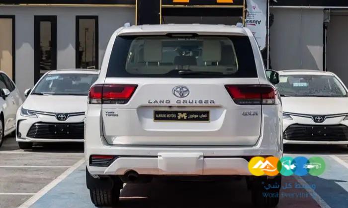 لاندكروزر GXR موديل 2022 اصفار