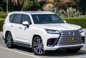 لكزس LX600 سيقنتشر موديل 2023 اصفار خليجي