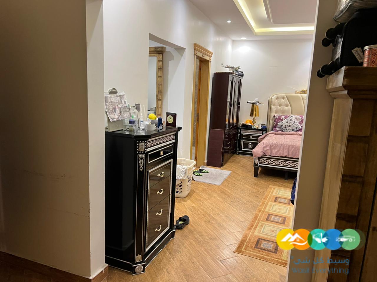 للبيع فيلا راقية زاوية حي العارض أفضل مربعات