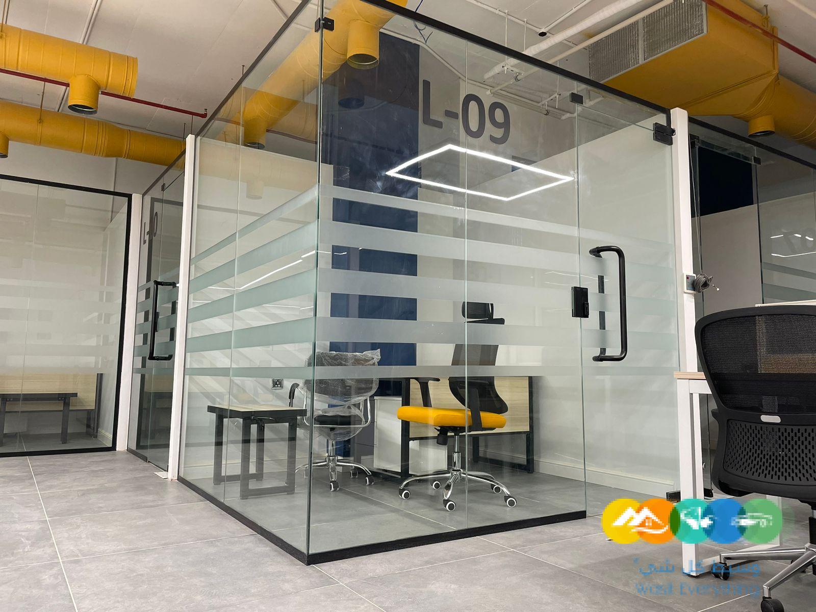 مكاتب مؤثثة للإيجار في حي السويدي