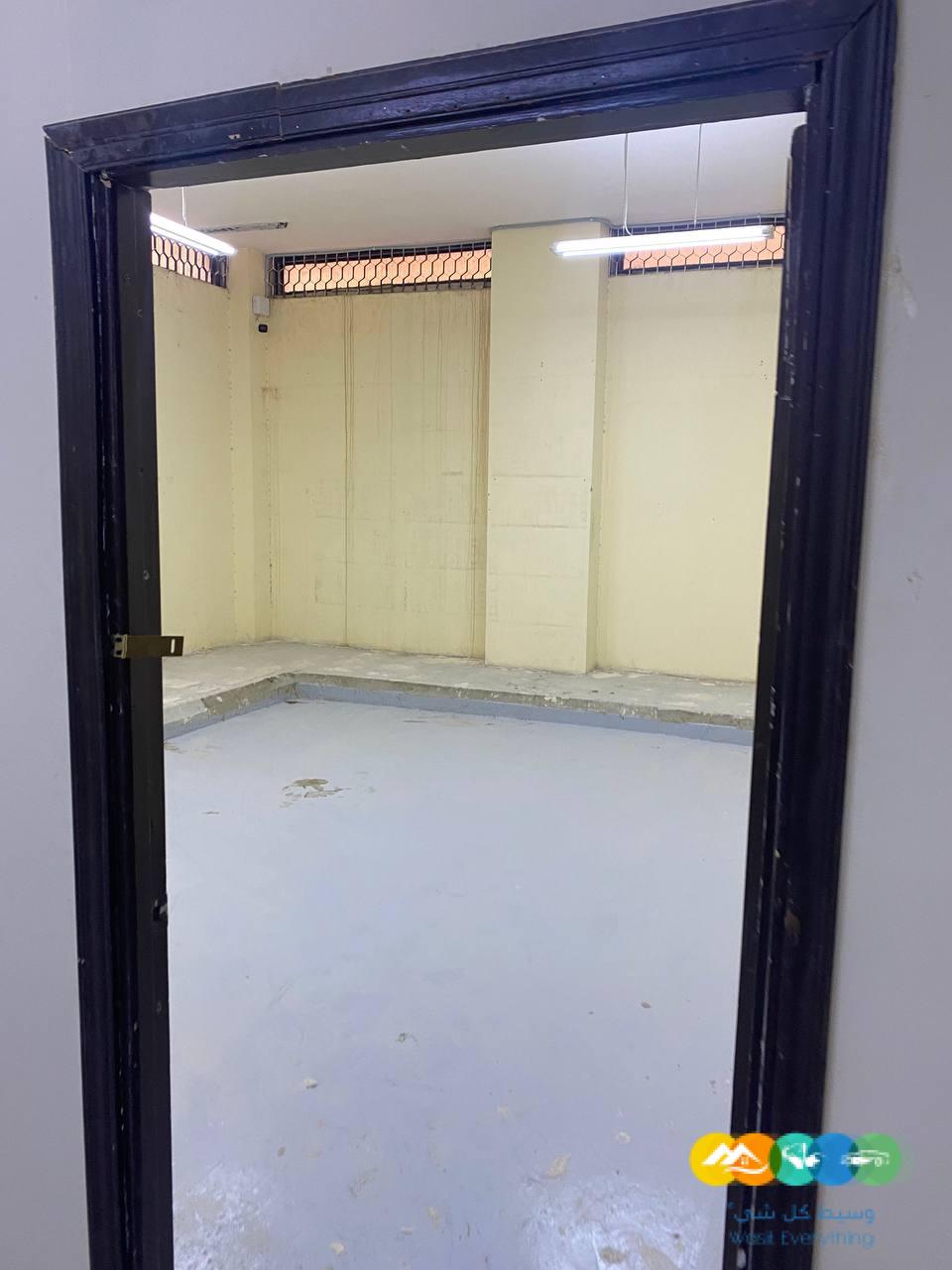 مستودعات للايجار في حي السويدي