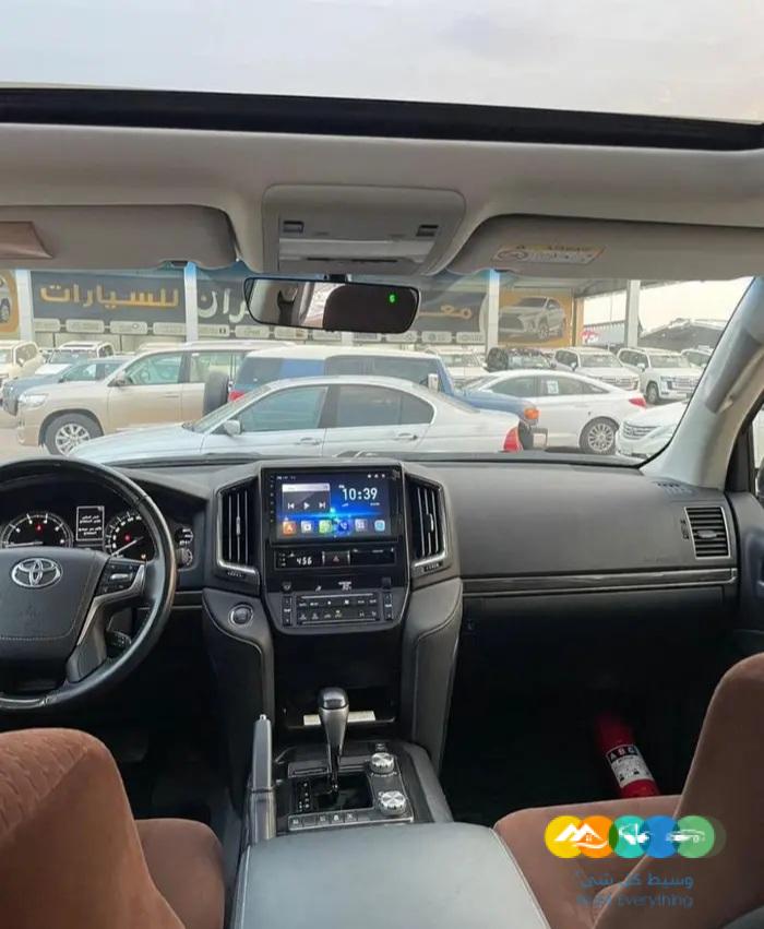 لاندكروزر 2021 تورنق