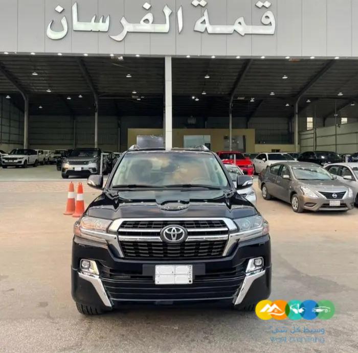 لاندكروزر 2021 تورنق