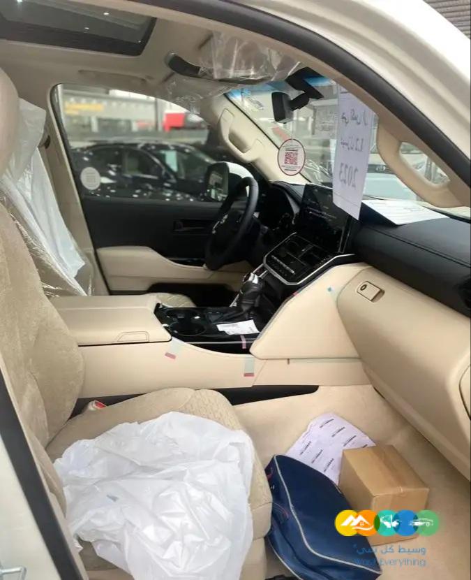 تويوتا لاندكروزر – GXR2 ديزل 6سلندر – 2023