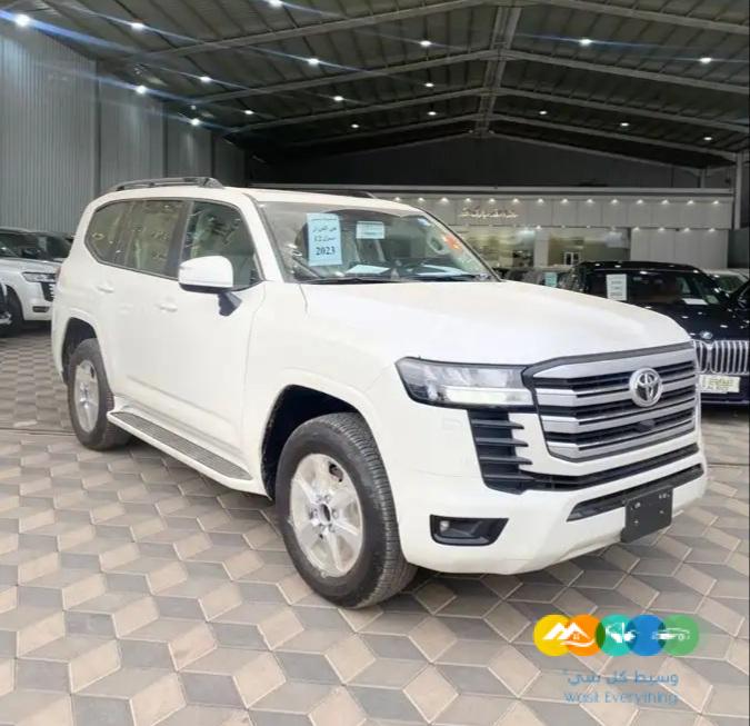 تويوتا لاندكروزر – GXR2 ديزل 6سلندر – 2023