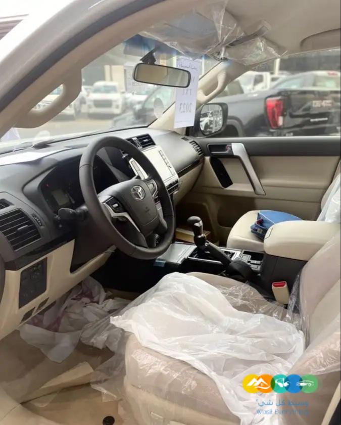 برادو TXL – بنزين – 6 سلندر – 2023