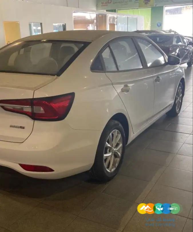 ام جي فايف استاندر موديل 2023