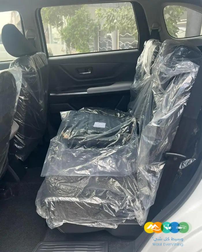 تويوتا فيلوز GLX بنزين 2023 ابيض