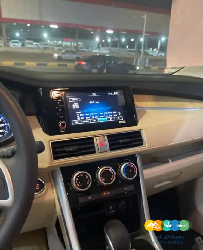 ميتسوبيشي اكسباندر 2023