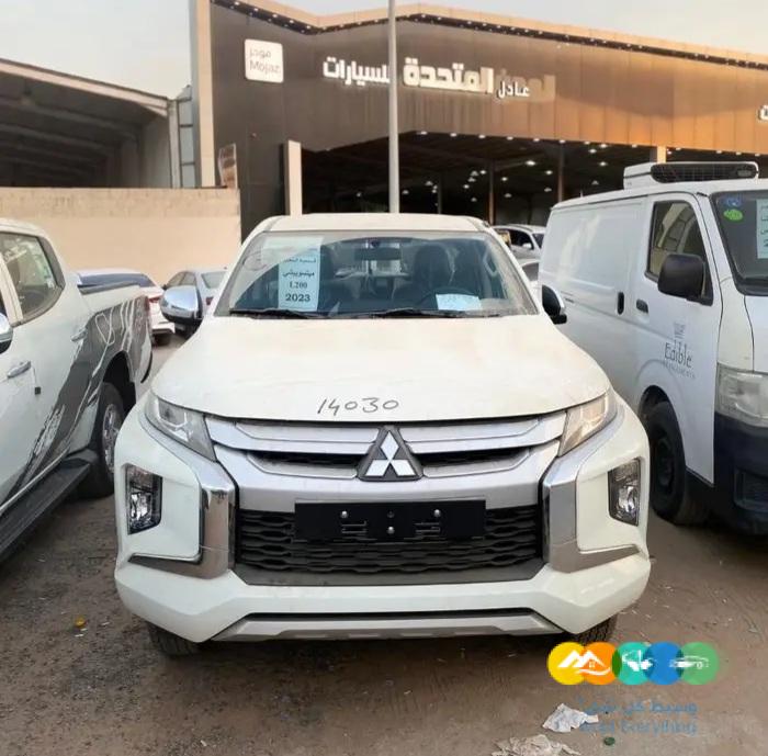 ميتسوبيشي L200 فل كامل ديزل اصفار