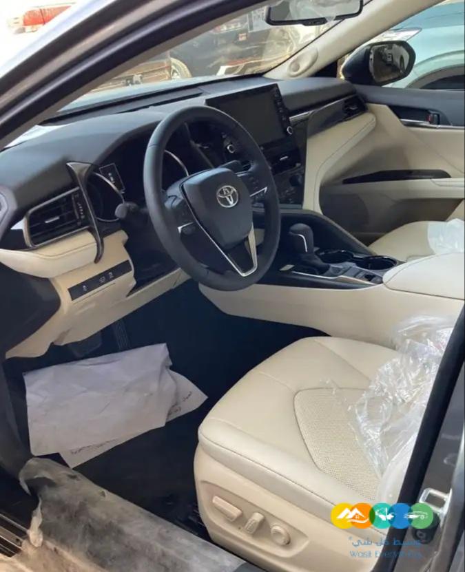 تويوتا كامري جي ال اي بنزين موديل 2024