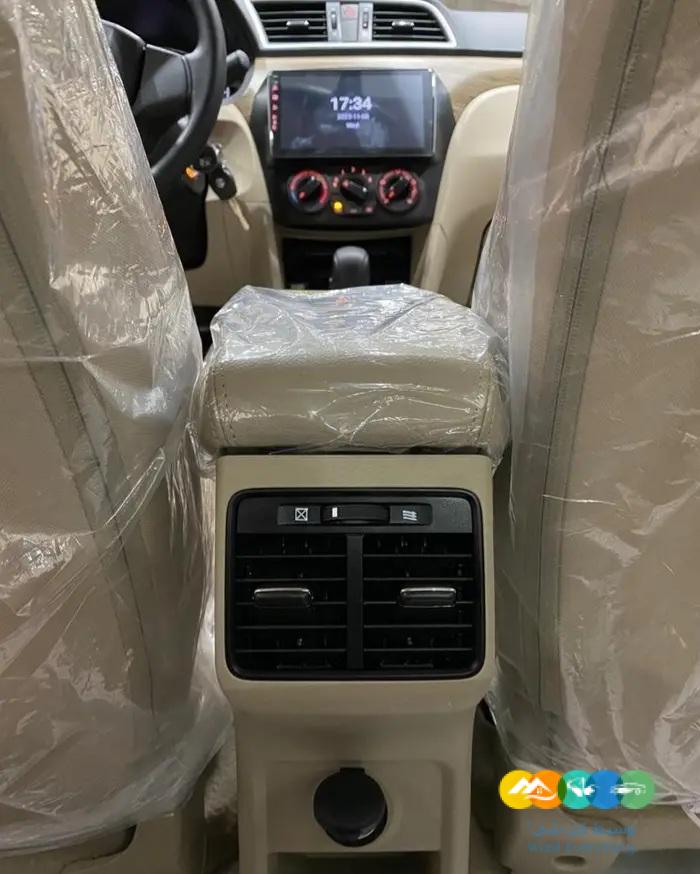 سوزوكي سياز 2024 ستاندرد اصفار