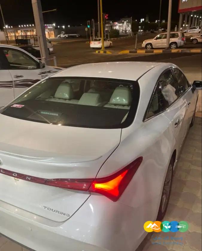 تويوتا افالون تورينق 2022 مستعملة
