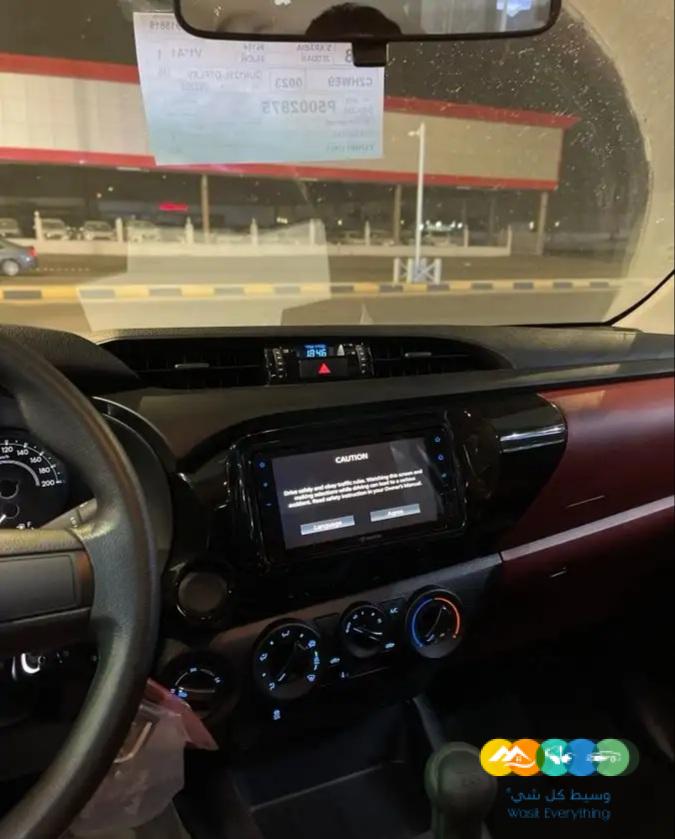 تويوتا هايلوكس سلق 2023