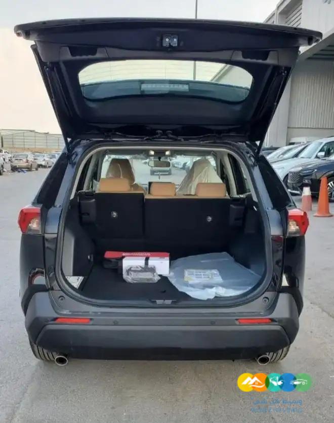 تويوتا راف فور 2.0 LE دبل موديل 2023