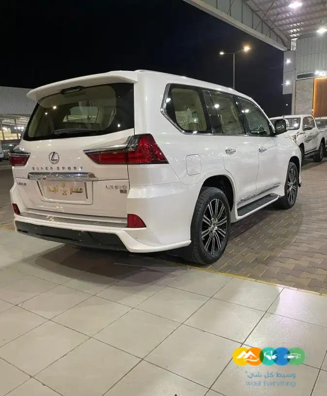 لكزس موديل 2016 فل كامل DD (( مباعة ))