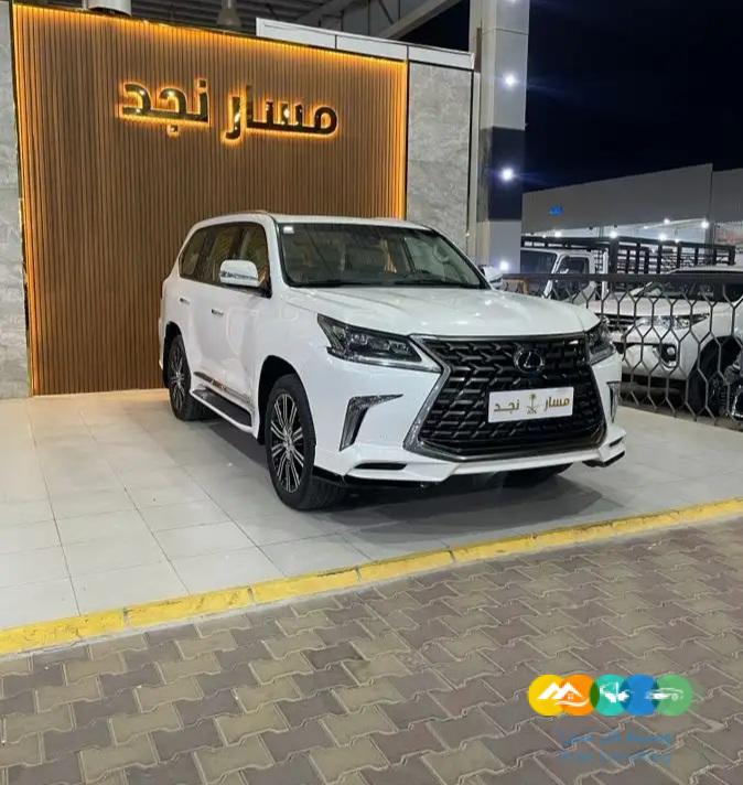 لكزس موديل 2016 فل كامل DD (( مباعة ))