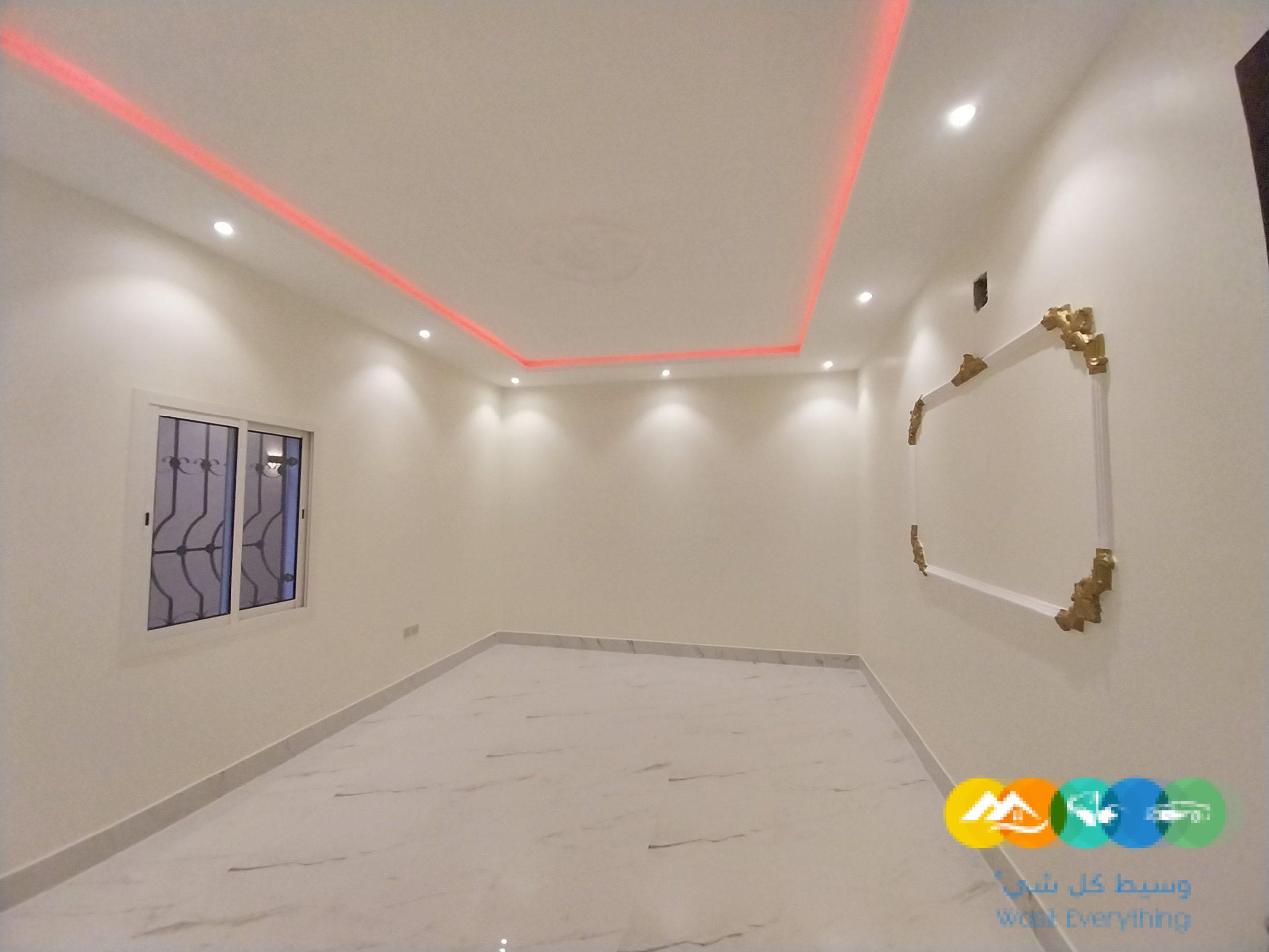 للبيع فيلا مساحة 459 درج داخلي وشقه
