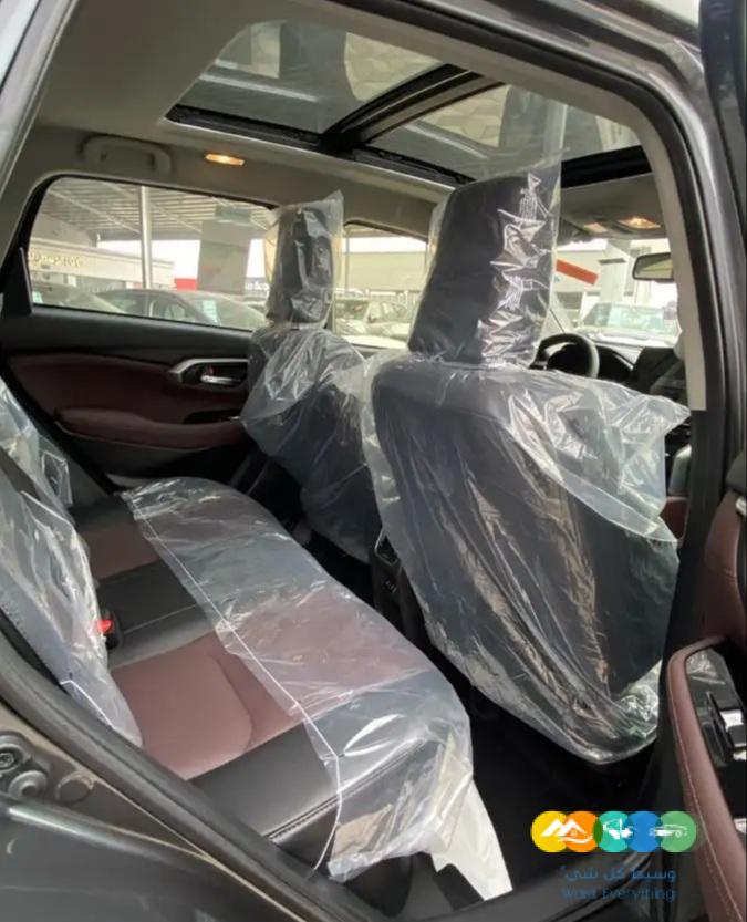 تويوتا اوربان كروز GLX – فل كامل – 2024