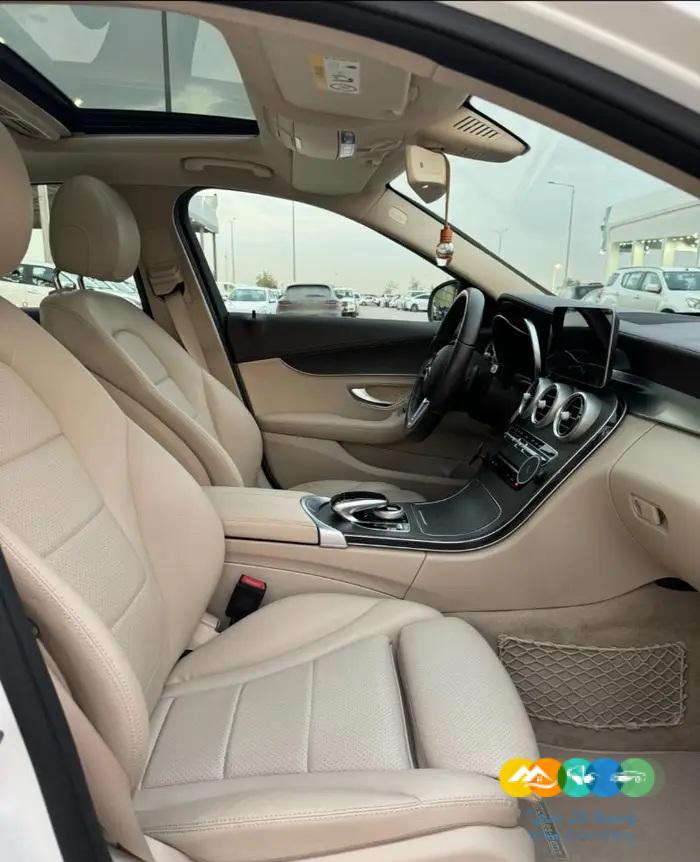 مرسيدس C180 موديل 2020