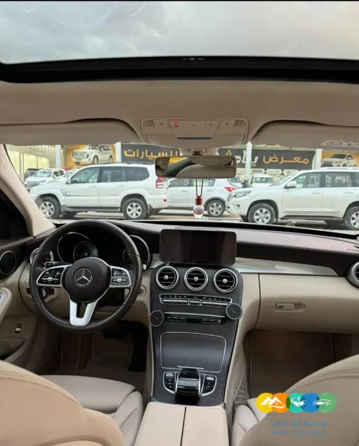 مرسيدس C180 موديل 2020